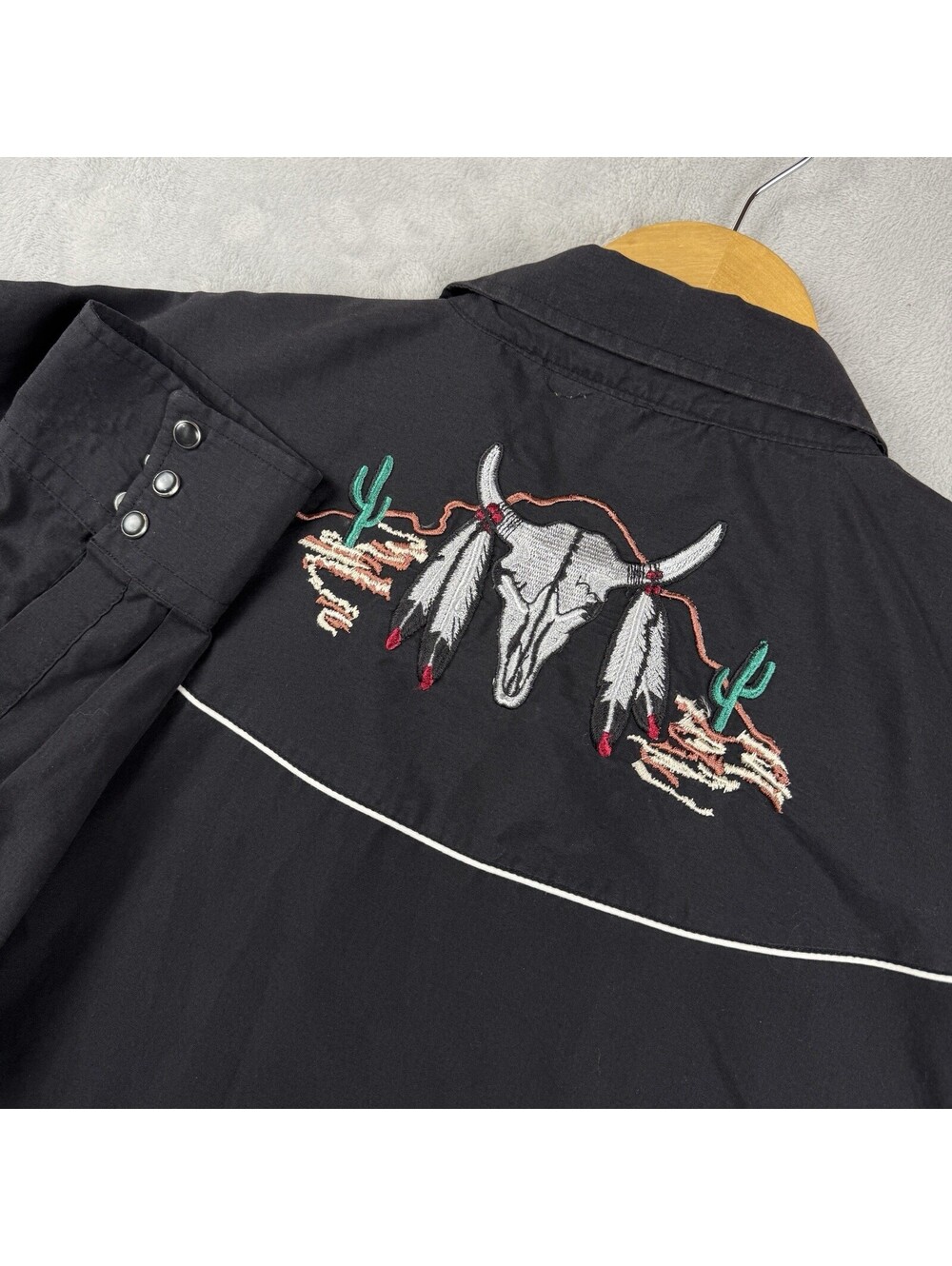 Midwest Traders Black Western Shirt Embroidered Bull Skull Snap Men L Ranch VTG